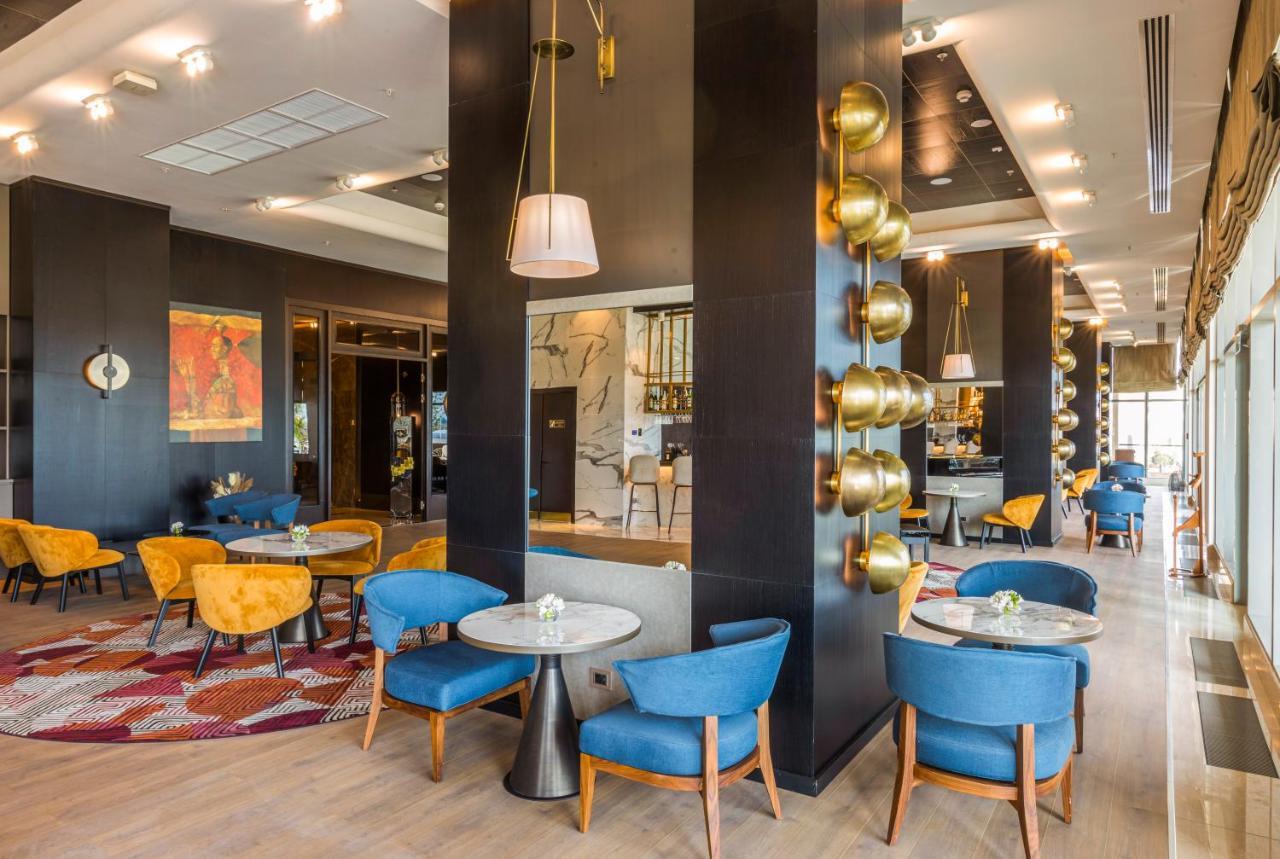 Hilton Samarkand Regency Εξωτερικό φωτογραφία